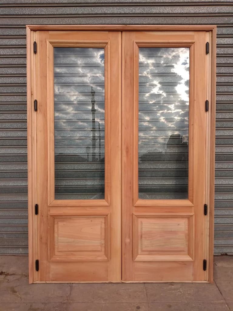 Puerta vaivén de madera maciza estilo retro